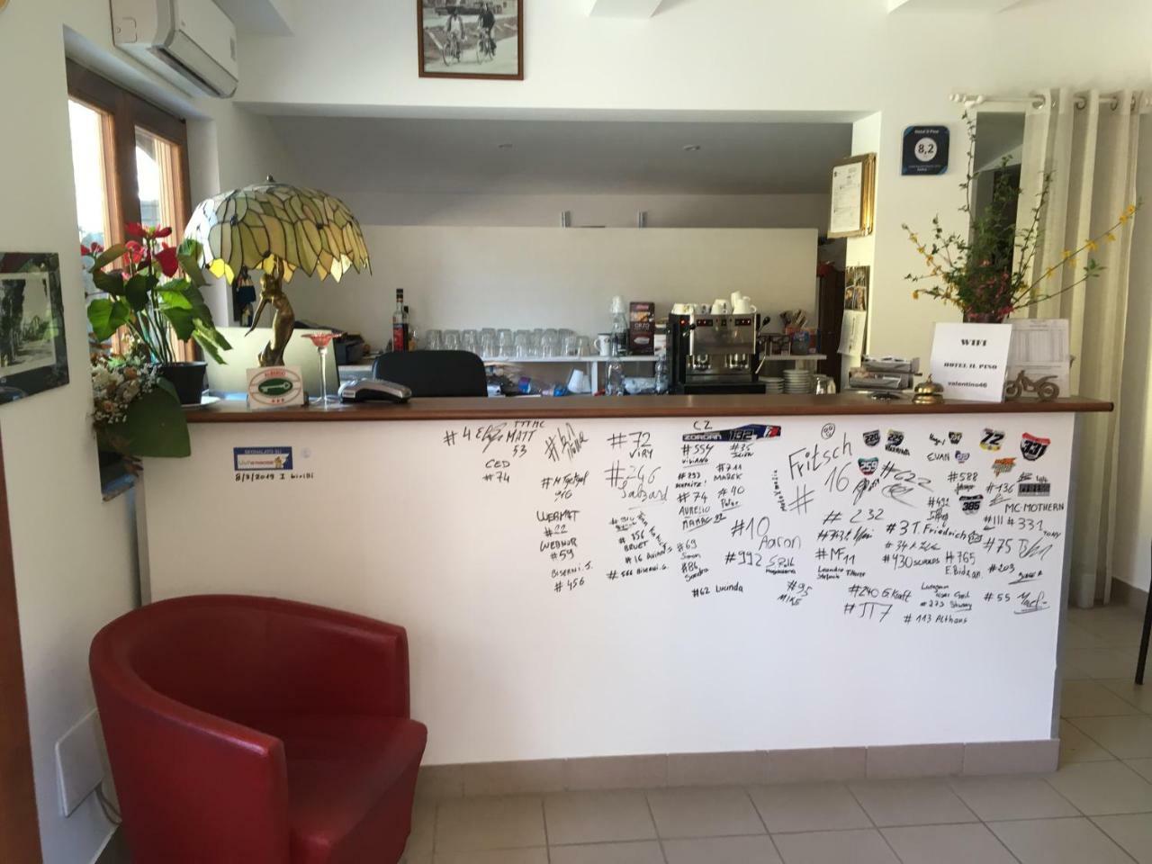 Hotel Il Pino Garlasco Buitenkant foto